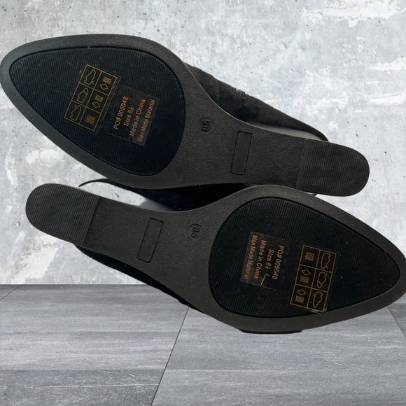 Journee Collection Hepburn wedge heel booties side zip vegan leather BLACK 8.5 - Picture 2 of 13